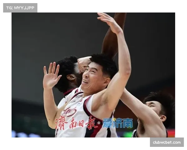 浙江稠州团队传导制胜 半场10次助攻对比山东2次揭示进攻本质